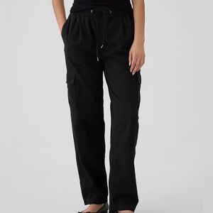#14. Gap Cargo Style Pants